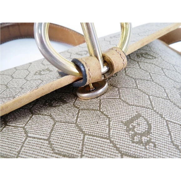 Dior Beige and Tan Shoulder Bag - Picture 14 of 16